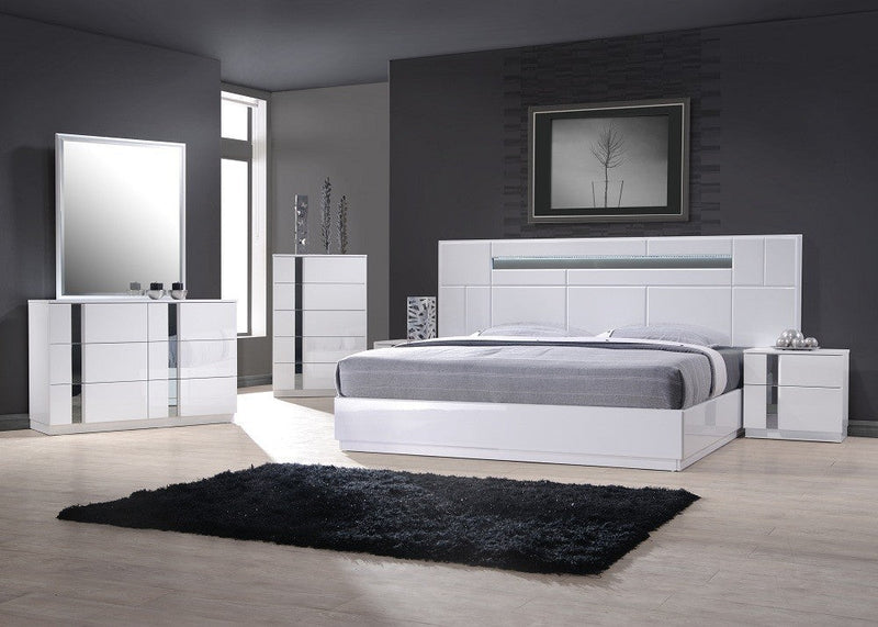 Palermo Bed in White | J&M Furniture