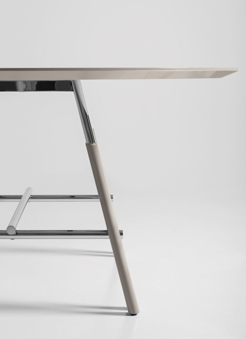 Lines Dining Table | Pietro Costantini