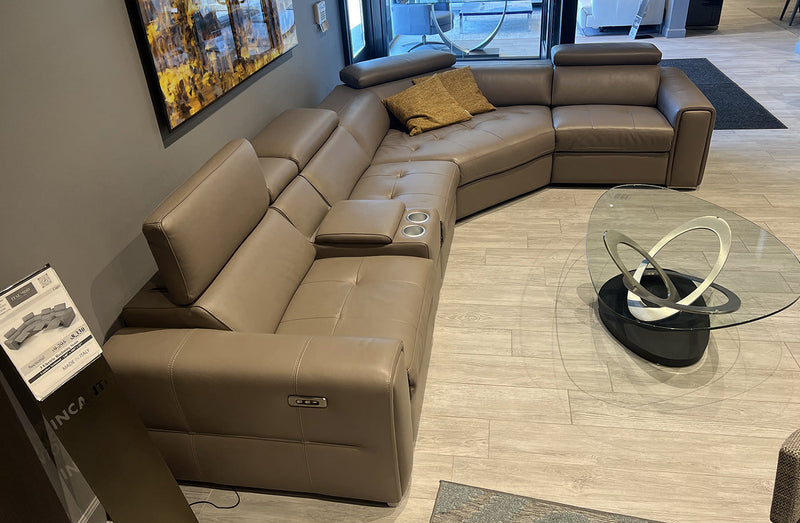 i839 Reclining Sectional | Incanto