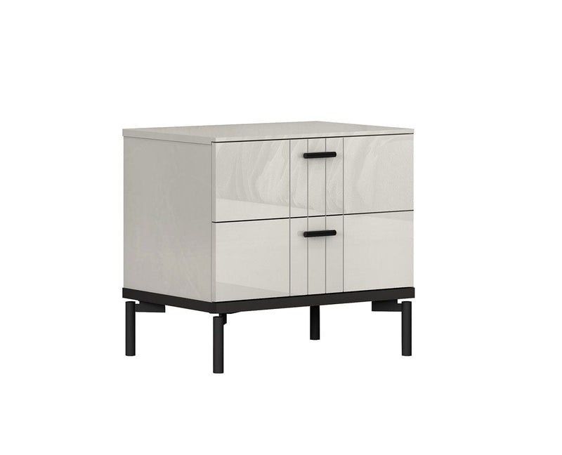 J and M Furniture Bedroom Sets Bella Bedroom Collection  | J&M Furniture